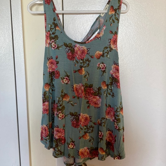 Floral Flowy Bohemian Tank - Picture 1 of 3